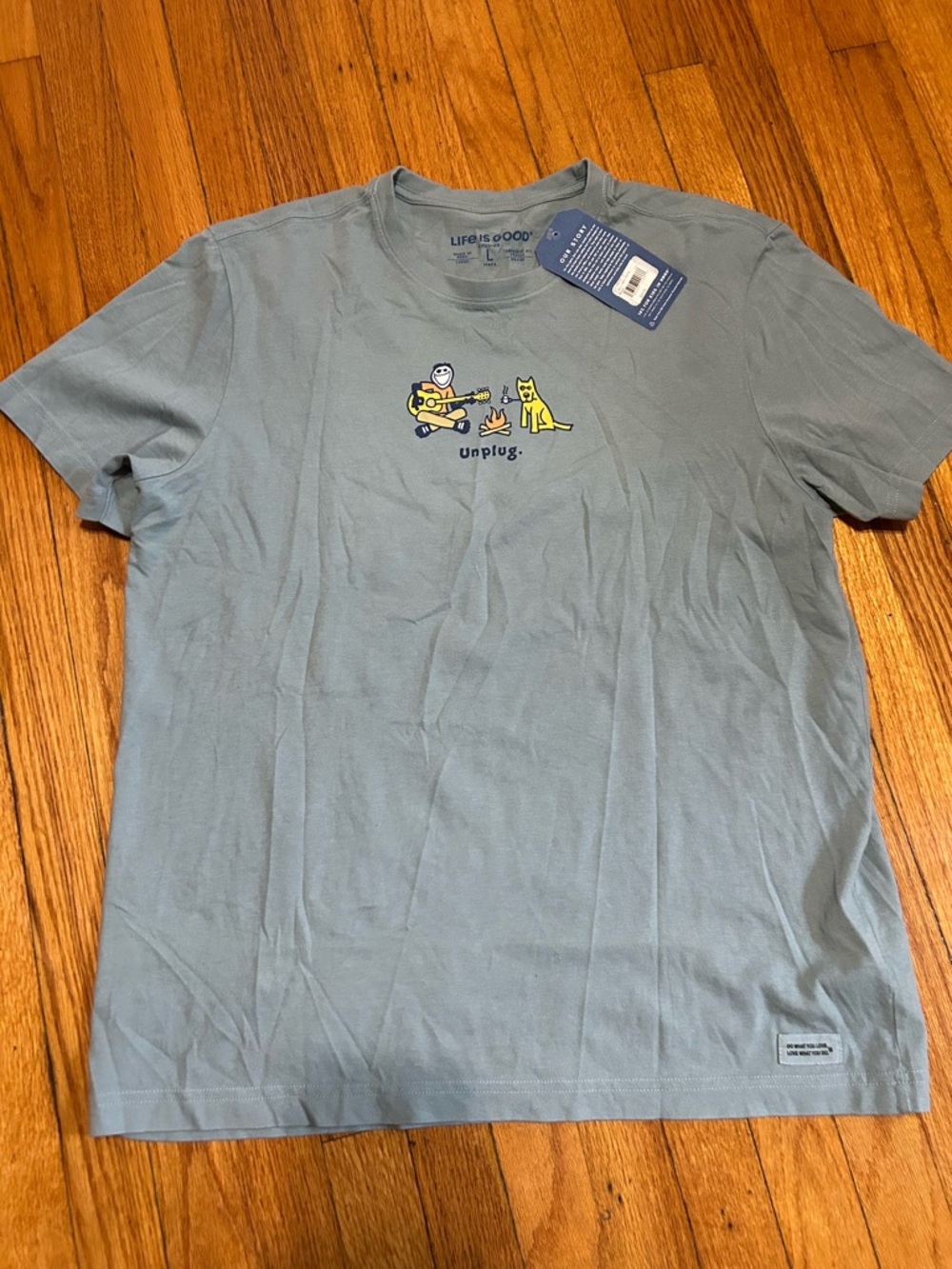 Life Is Good Large Short Sleeve Crusher Tee Unplug Camping Dog Large